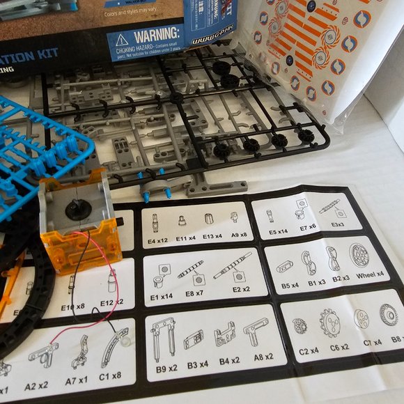 Build 12 Different Solar Robot Creation Kit Toy Walker Roly Poly Walker BOT 8+ - Picture 11 of 13